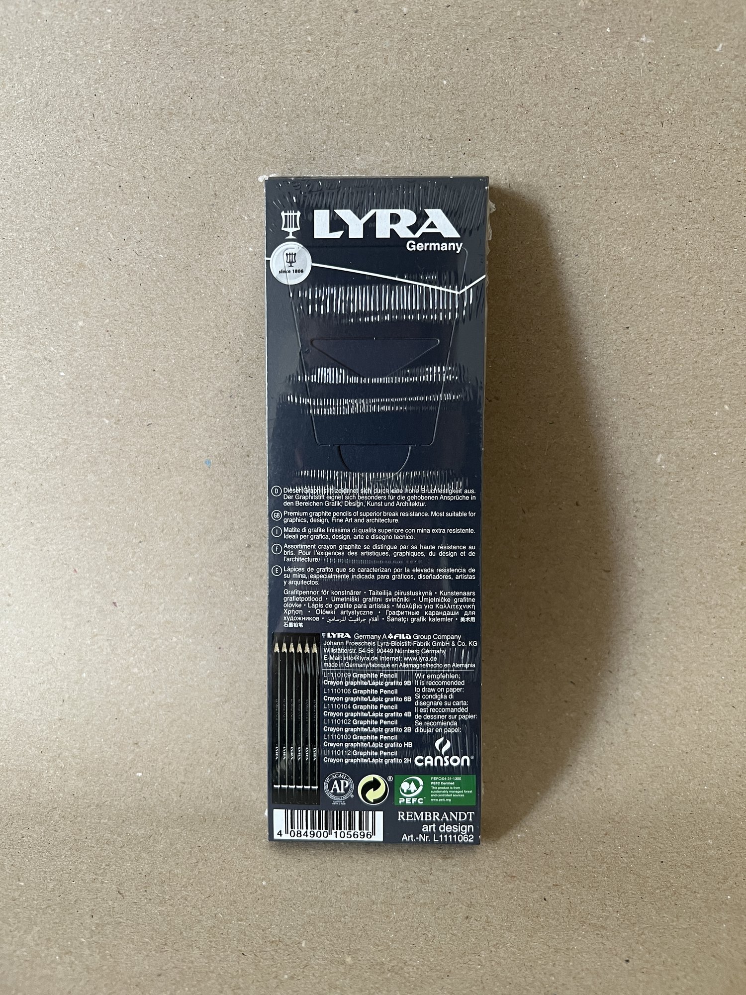 Lyra-Bleistifte-klein_back.JPG7